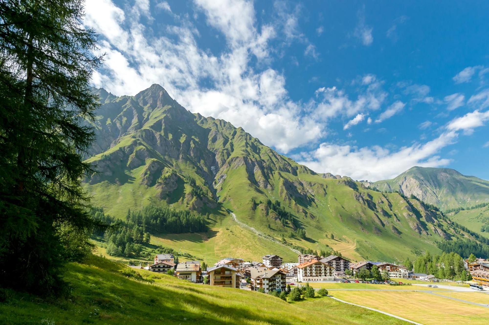 Chalet Silvretta Hotel & Spa ซัมเนาน์ ภายนอก รูปภาพ