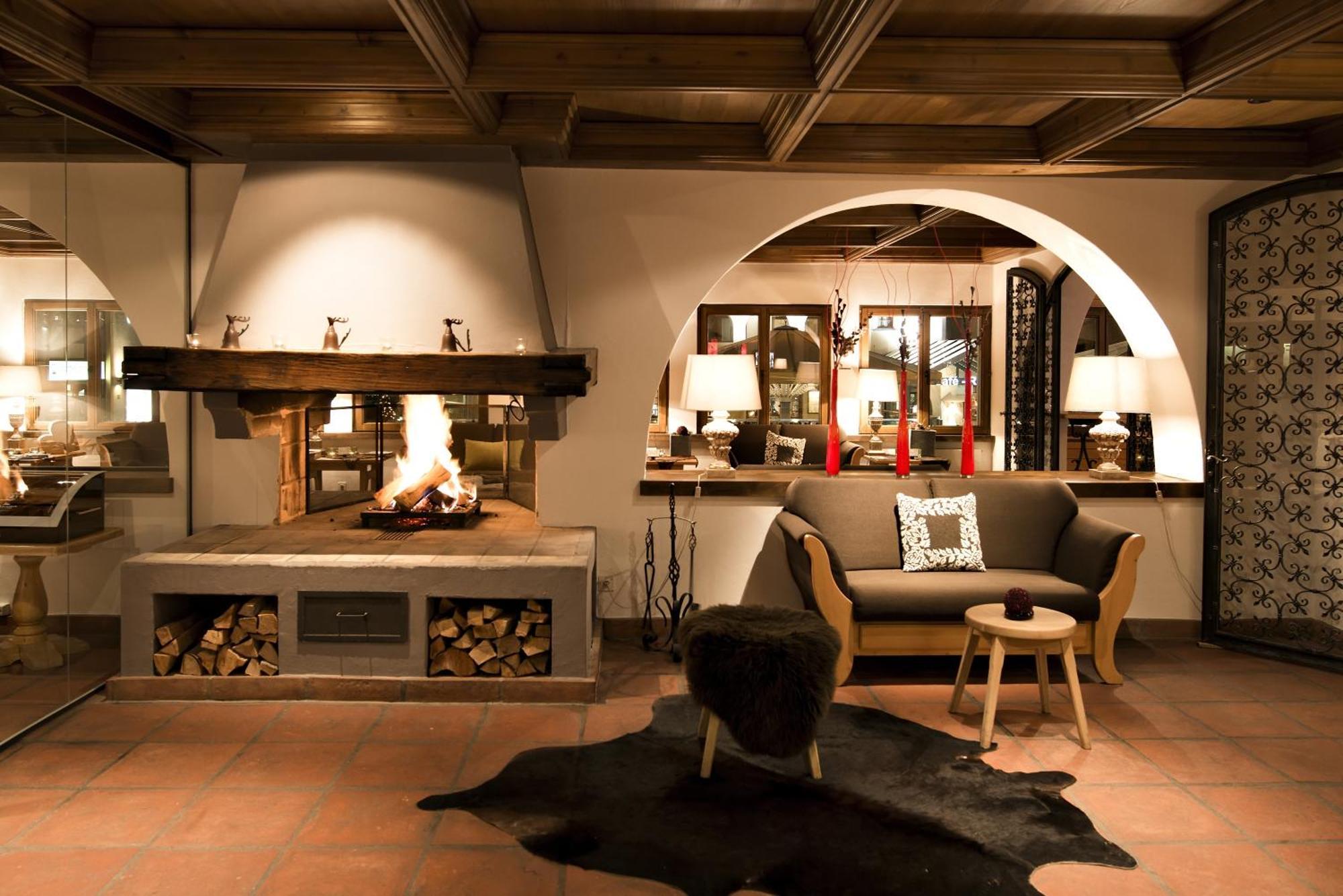 Chalet Silvretta Hotel & Spa ซัมเนาน์ ภายนอก รูปภาพ
