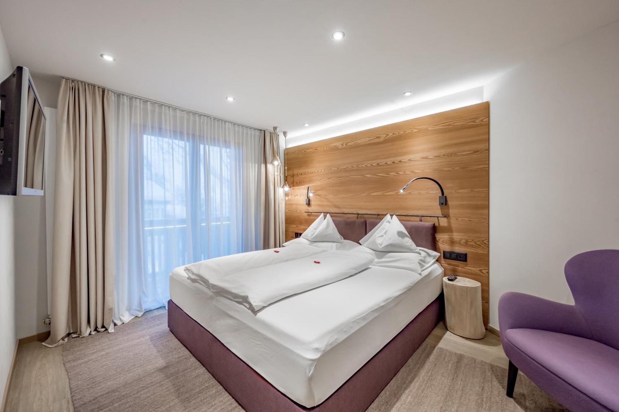 Chalet Silvretta Hotel & Spa ซัมเนาน์ ภายนอก รูปภาพ
