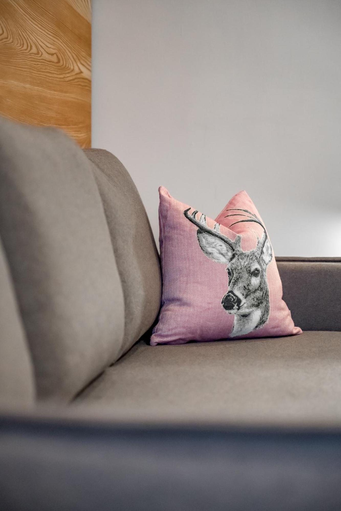 Chalet Silvretta Hotel & Spa ซัมเนาน์ ภายนอก รูปภาพ