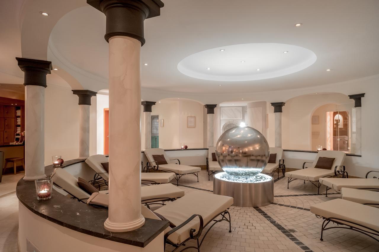 Chalet Silvretta Hotel & Spa ซัมเนาน์ ภายนอก รูปภาพ